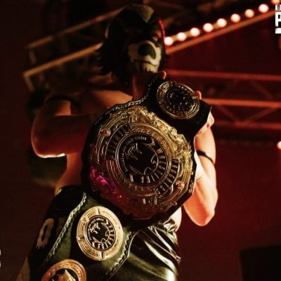 Kid Lykos holds Spike's Title